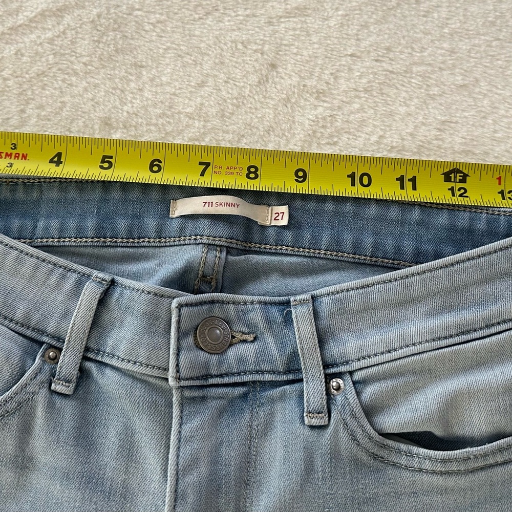Levi's Light Blue Skinny Jeans - Picture 6 of 8